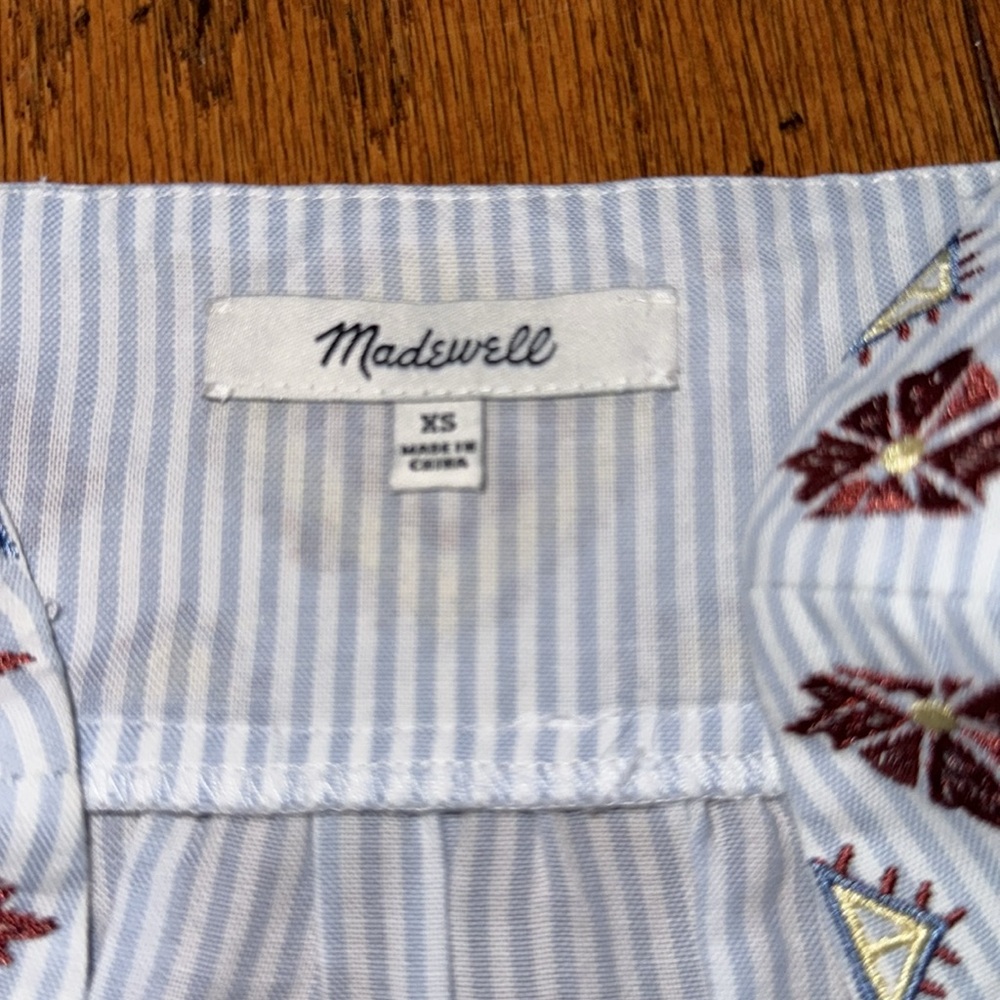 Precious XS Madewell, pinstriped suntop- perfection! - Picture 4 of 4